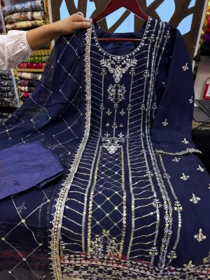 Luxury Chiffon Party Dress with Inner Set